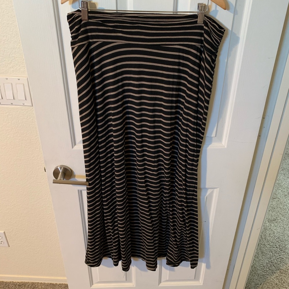 Striped maxi